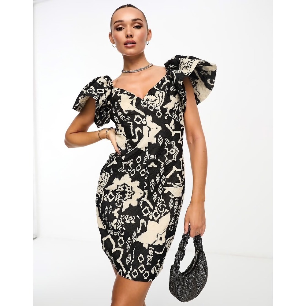 French Connection Black Cream Jacquard Ruffle Sleeve Mini Dress 71VAT Size 0